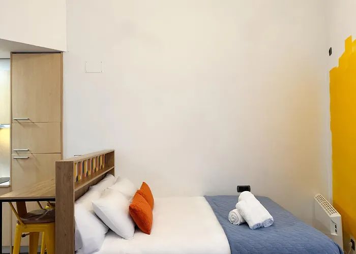 Labarta Estudio En Puerta Del Sol Con Parking