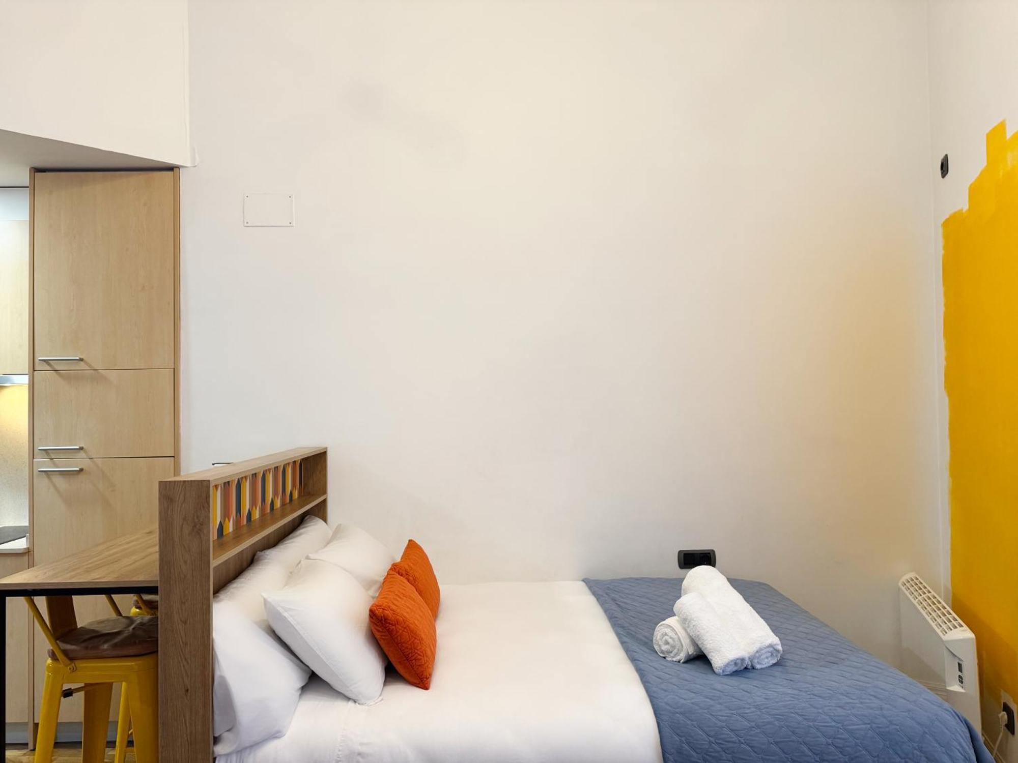 Labarta Estudio En Puerta Del Sol Con Parking Apartamento Vigo